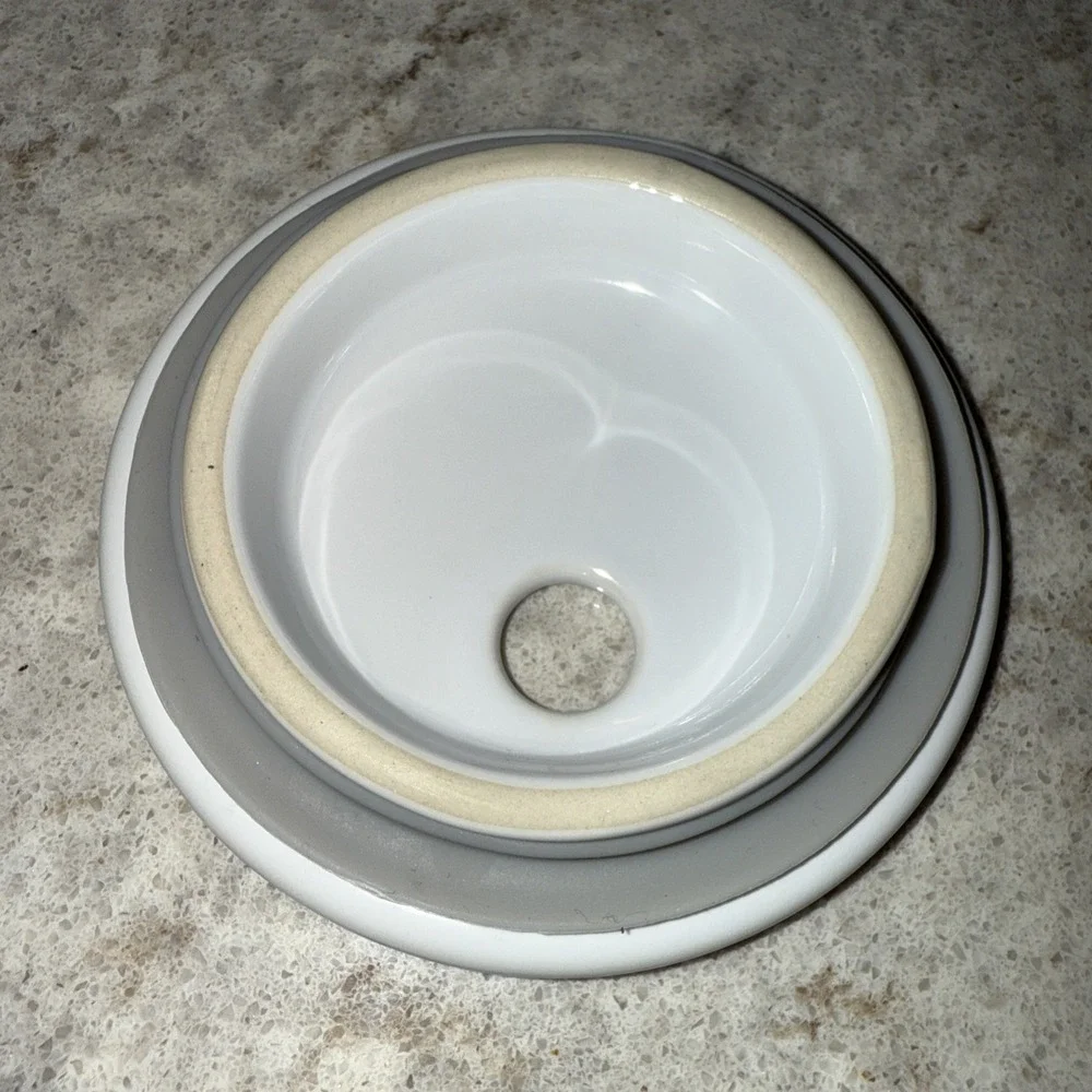 Pampered Chef Ceramic Egg Cooker 1529 w/ Silicone Sleeve & Instructions